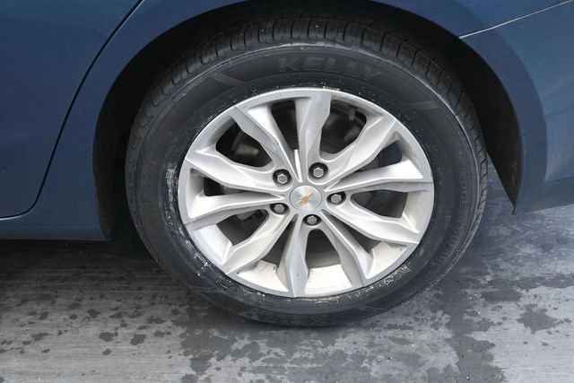 Used 2024 Chevrolet Malibu LT FWD image 12
