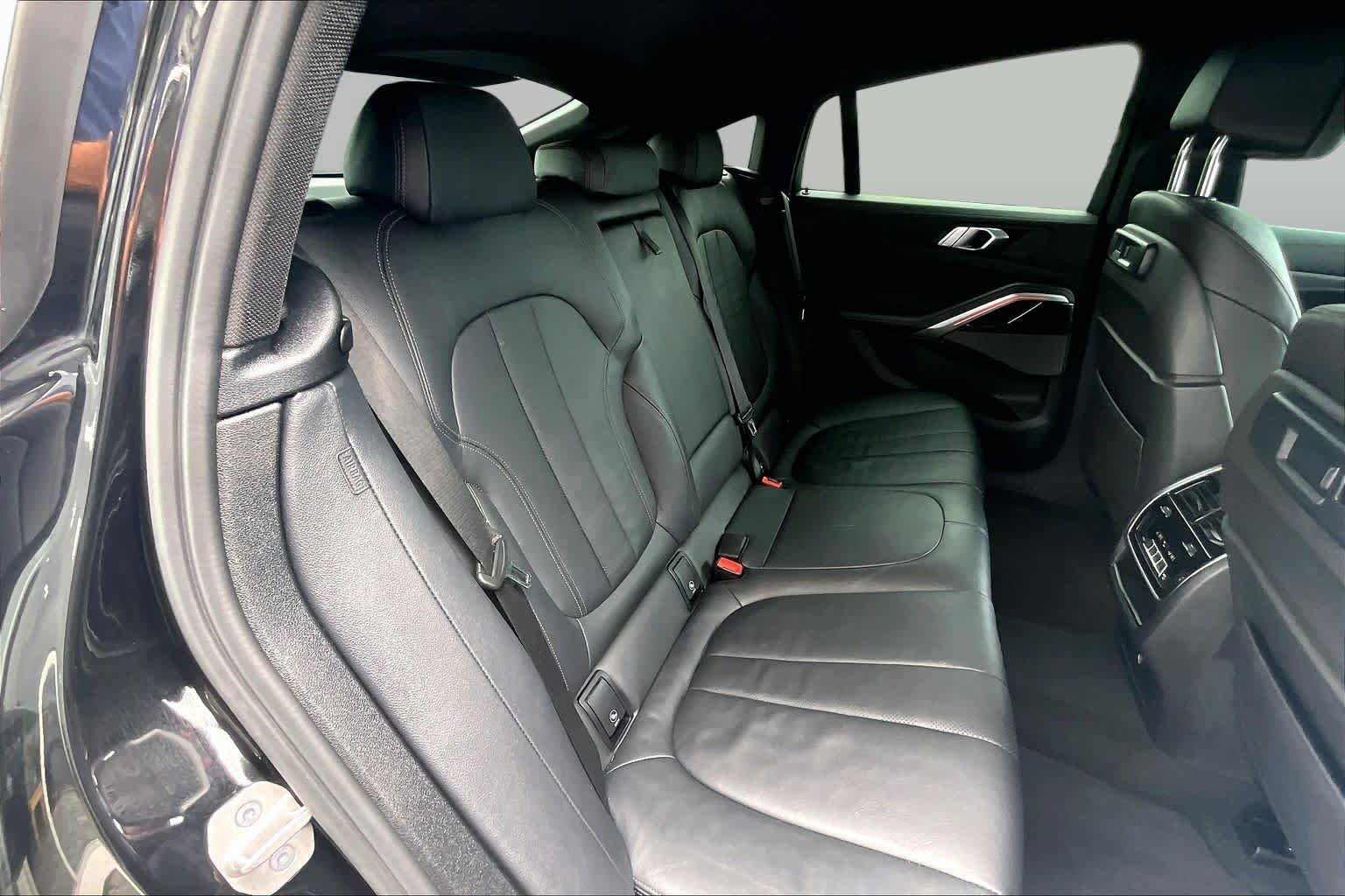 Used 2021 BMW X6 sDrive40i w/ M Sport Package RWD image 21