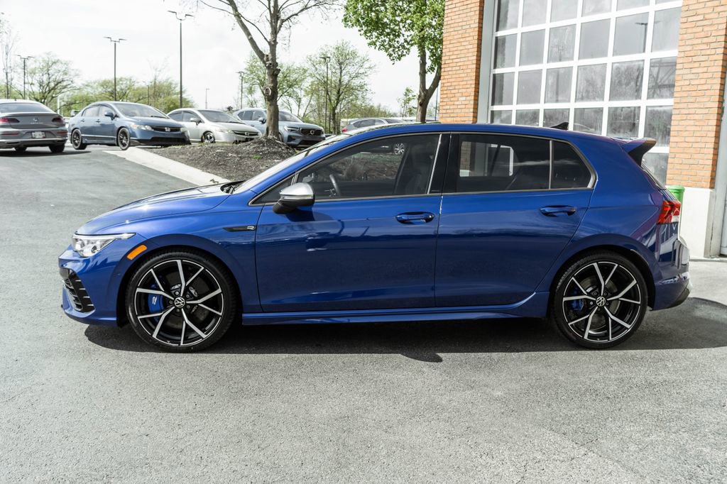 Used 2024 Volkswagen Golf R image 38