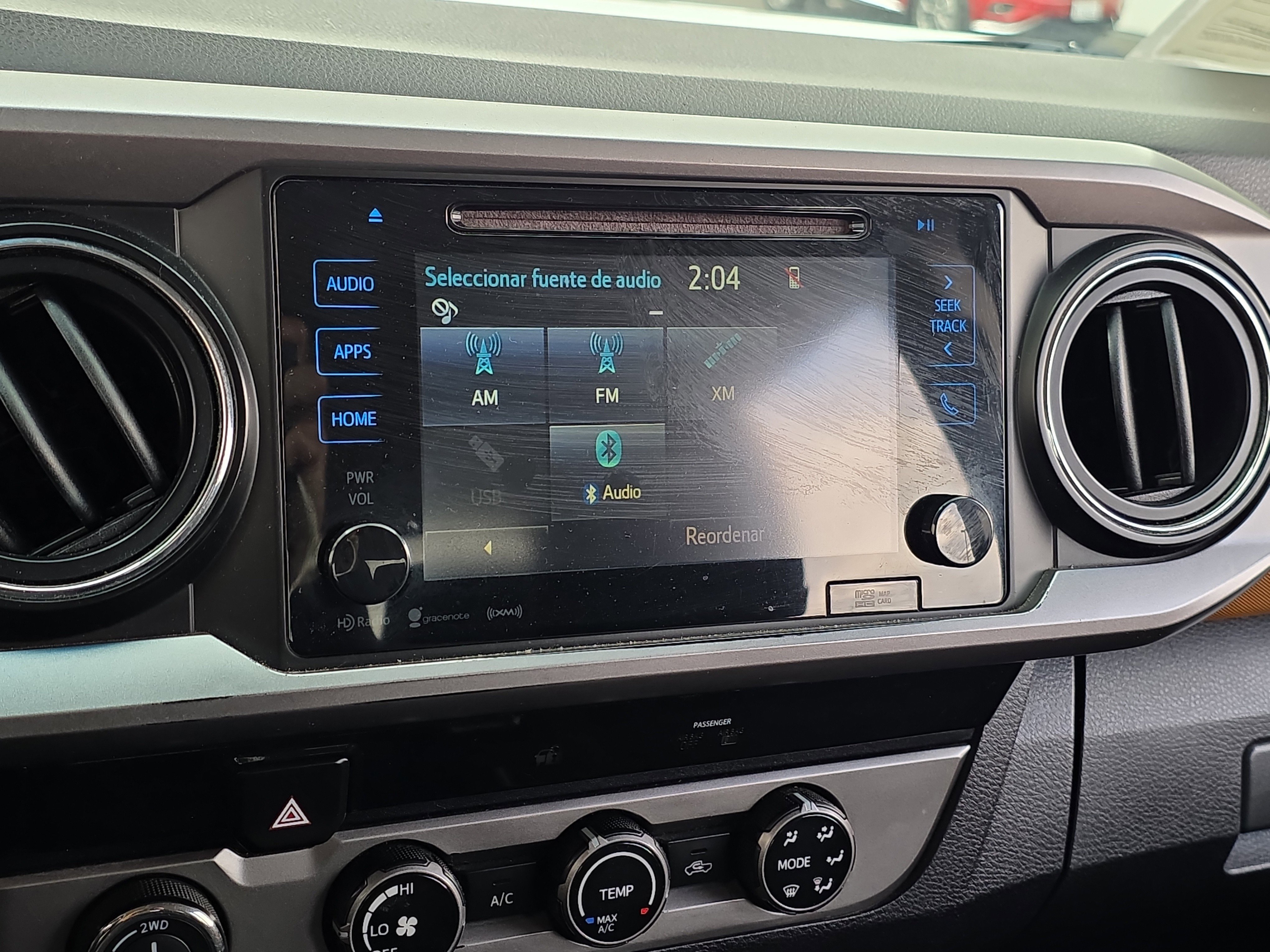 Used 2017 Toyota Tacoma SR5 w/ Tow Package image 19