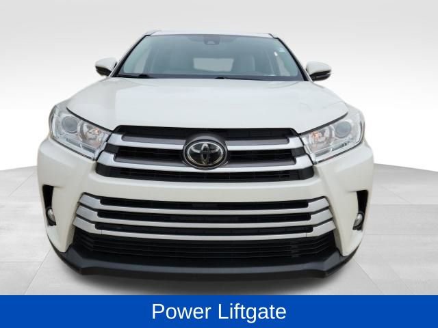 Used 2019 Toyota Highlander XLE image 9