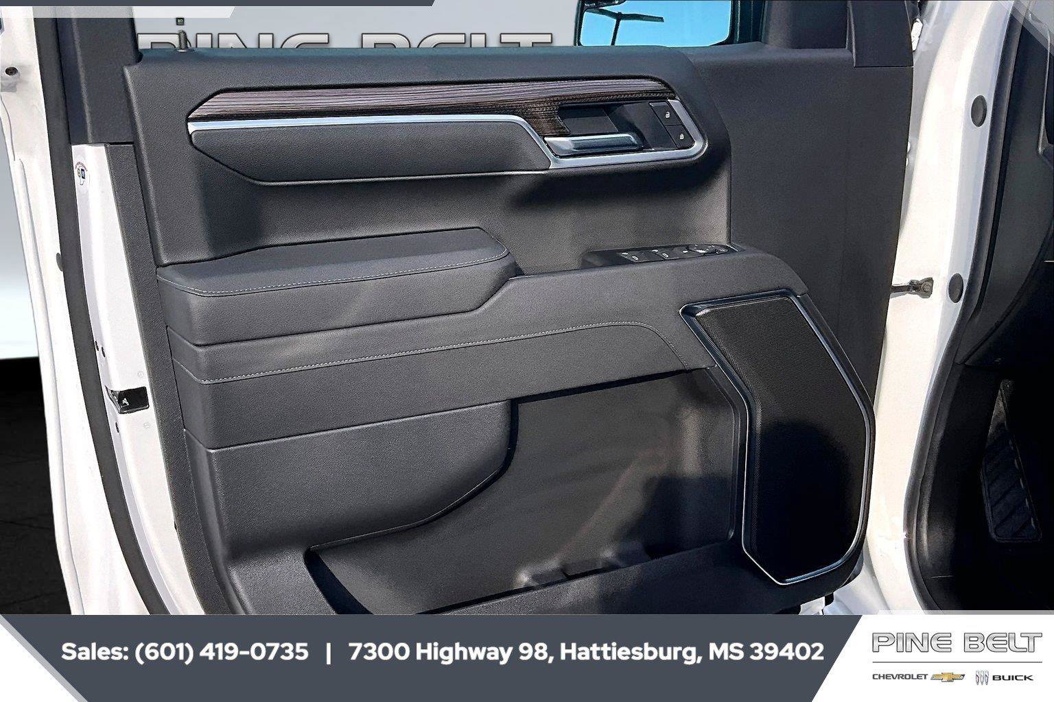 New 2026 Chevrolet Silverado 1500 LT w/ Z71 Off-Road Package AWD/4WD image 18
