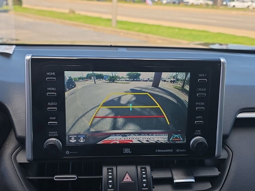 Used 2021 Toyota RAV4 XLE Premium AWD/4WD image 19