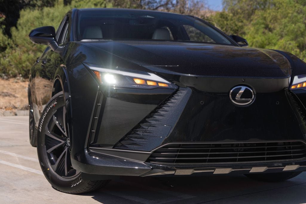 New 2026 Lexus RZ 350e 2WD w/ Accessory Package (Z1) image 5