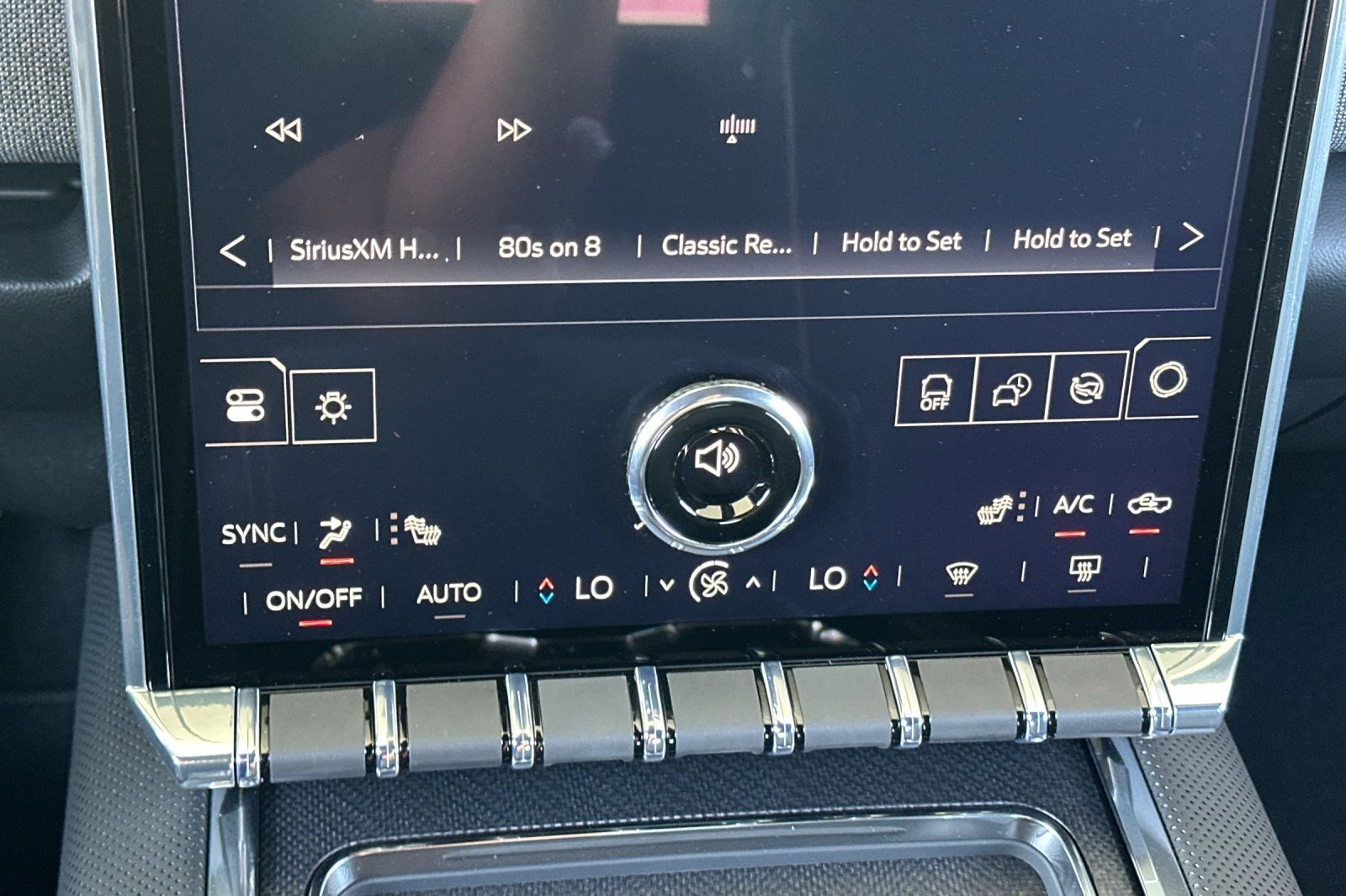New 2026 GMC Sierra EV Elevation w/ LPO, Elevation Dark Package image 18