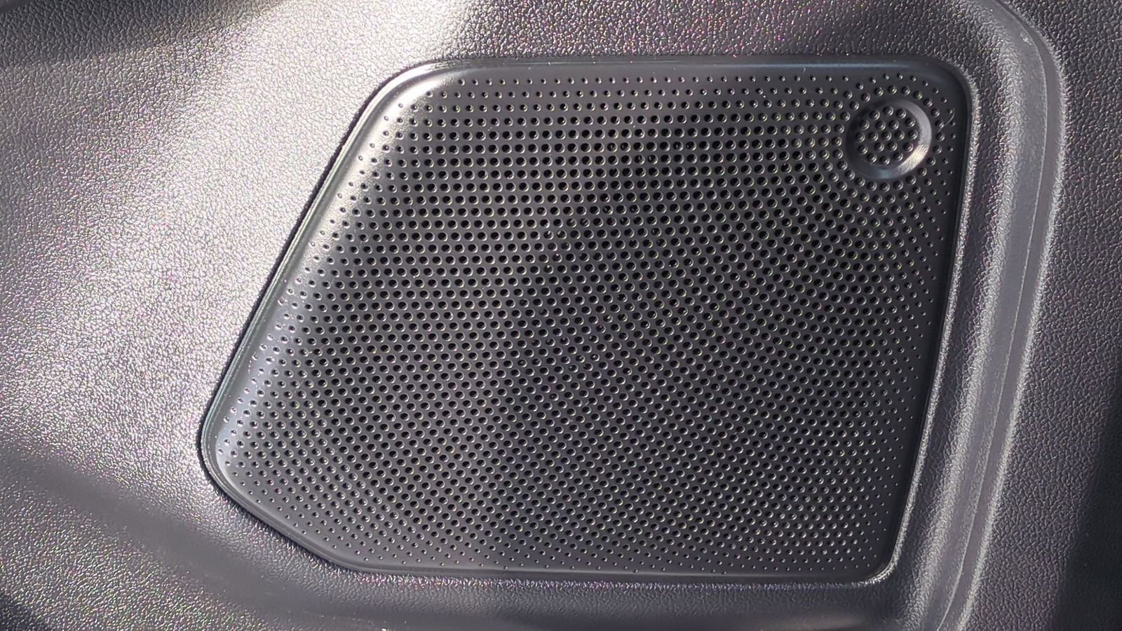 Used 2022 Ford Escape SEL image 33