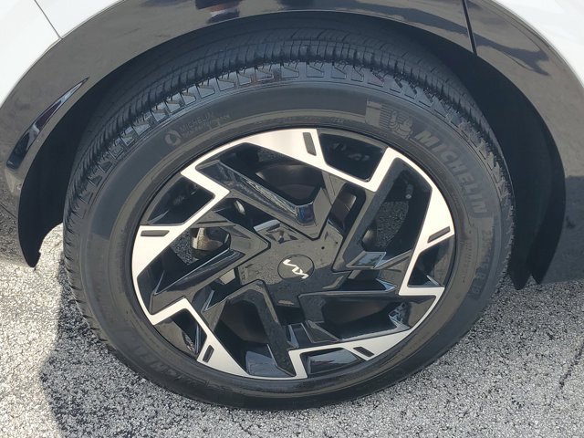 Used 2023 Kia Sportage SX FWD image 9