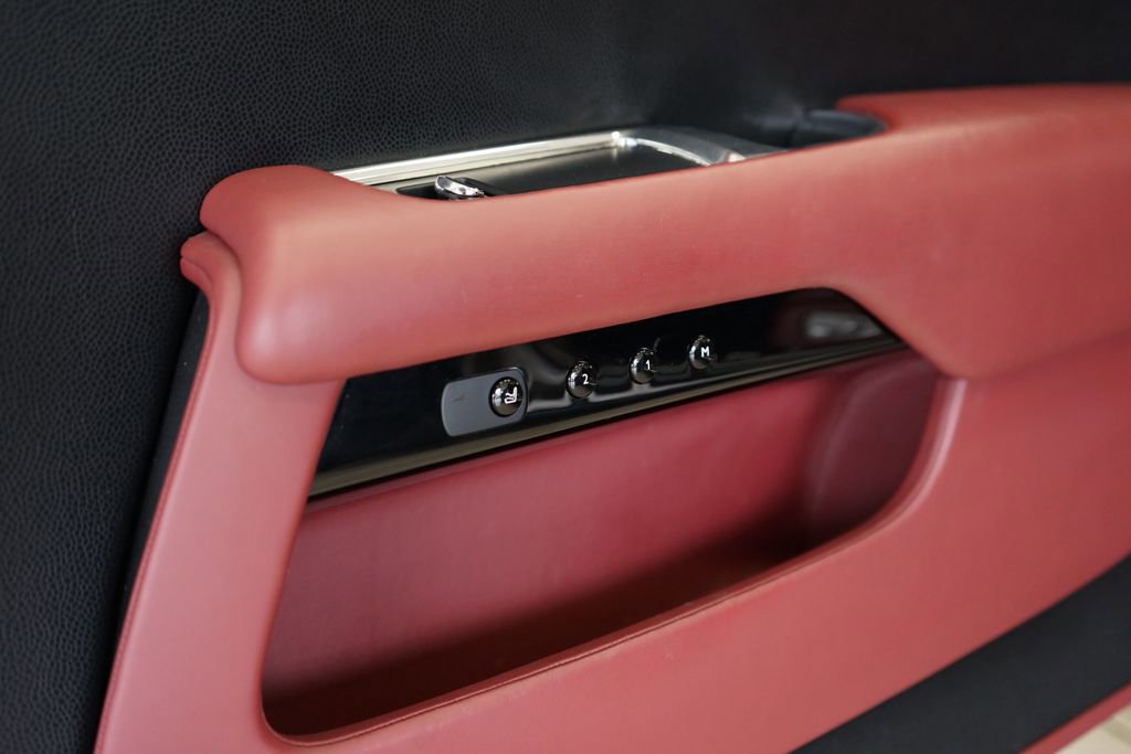 Used 2016 Rolls-Royce Wraith image 56