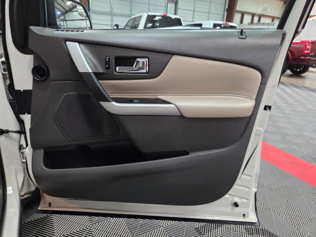 Used 2013 Ford Edge SE FWD image 34