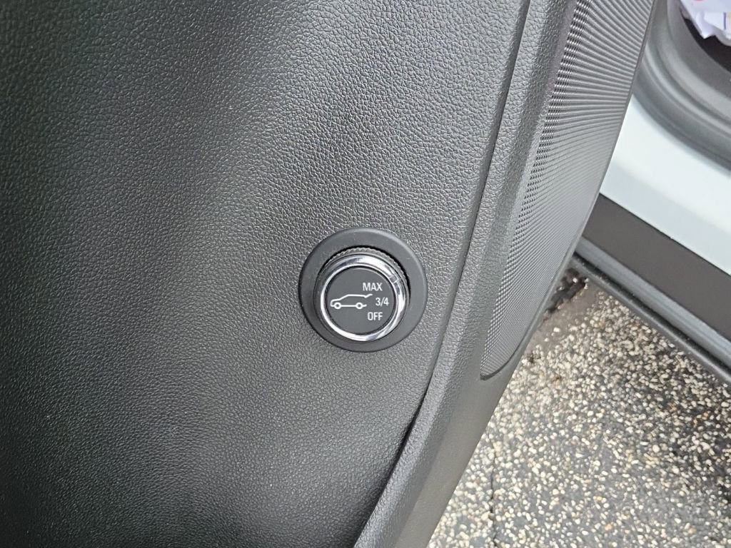 Certified 2023 Chevrolet Blazer LT w/ Convenience Package image 24