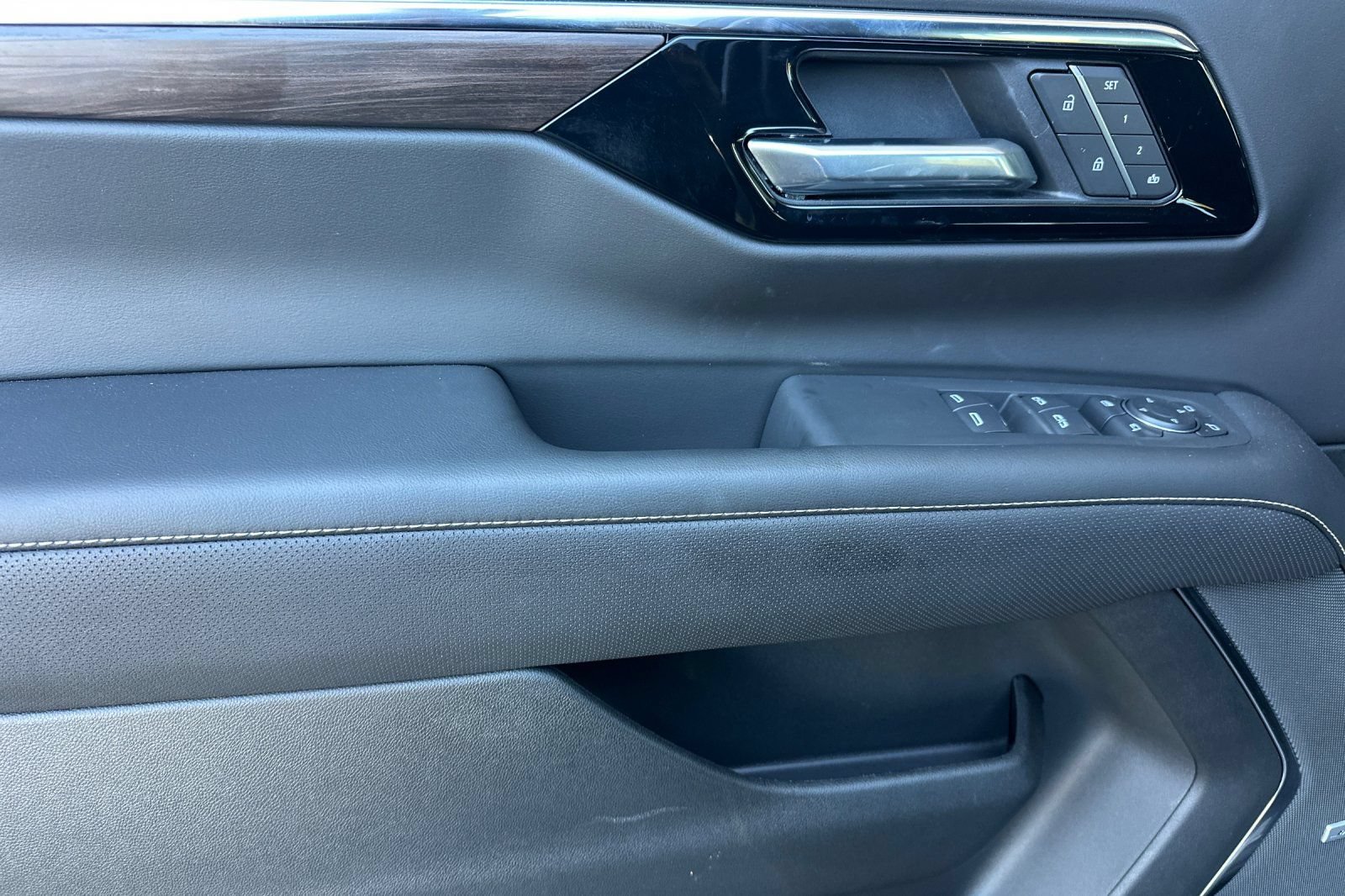 New 2026 Chevrolet Tahoe Premier RWD image 11