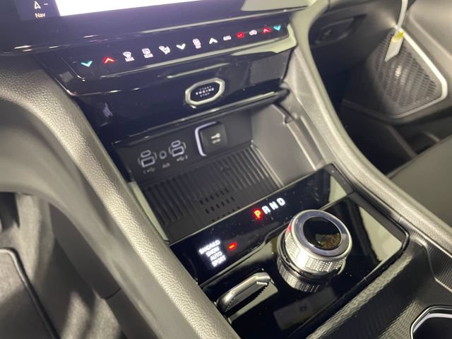 New 2026 Jeep Grand Cherokee Limited AWD/4WD image 6