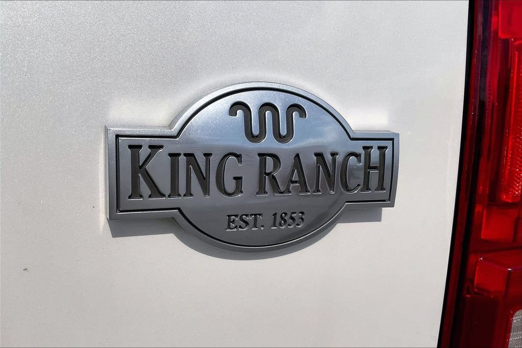 Used 2019 Ford F150 King Ranch w/ Equipment Group 601A Luxury AWD/4WD image 23
