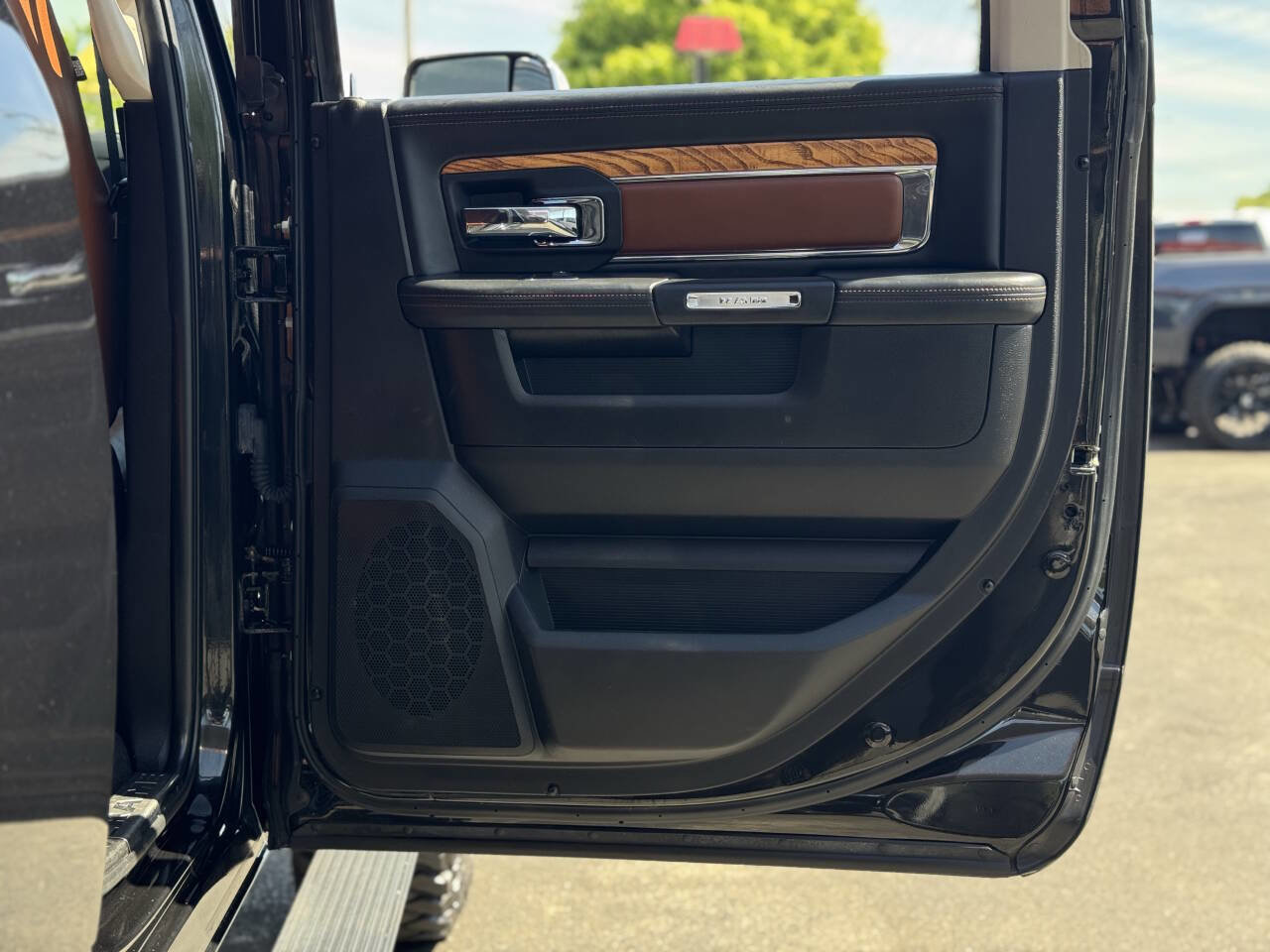 Used 2018 RAM 2500 Longhorn w/ Snow Chief Group AWD/4WD image 42