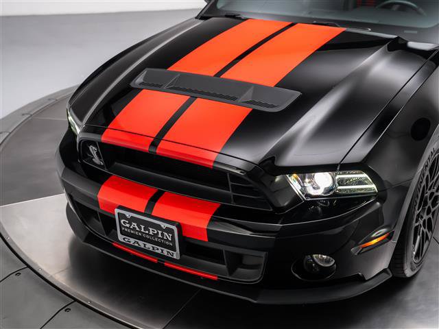 Used 2013 Ford Mustang Shelby GT500 RWD image 11