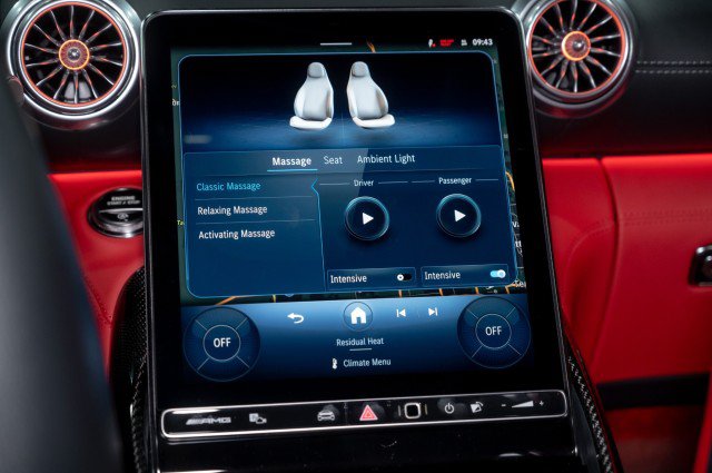 New 2026 Mercedes-Benz SL 63 AMG 4MATIC image 16
