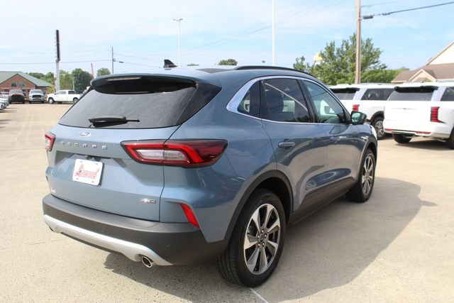 Used 2024 Ford Escape Platinum AWD/4WD image 8