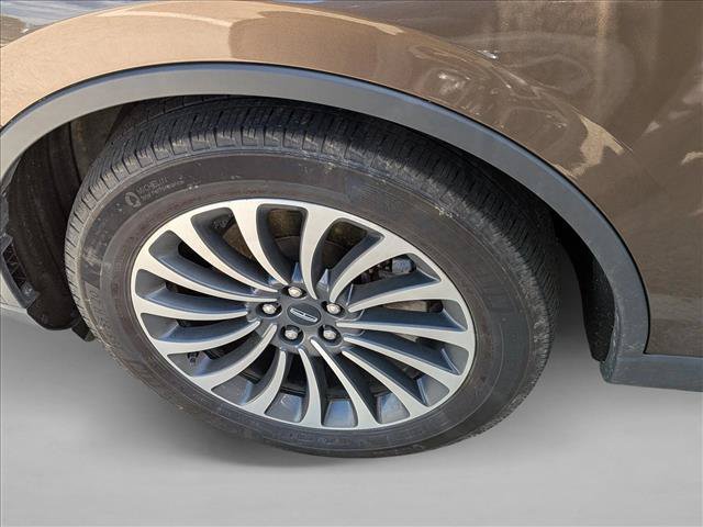 Used 2022 Lincoln Aviator Reserve w/ Equipment Group 201A AWD/4WD image 6