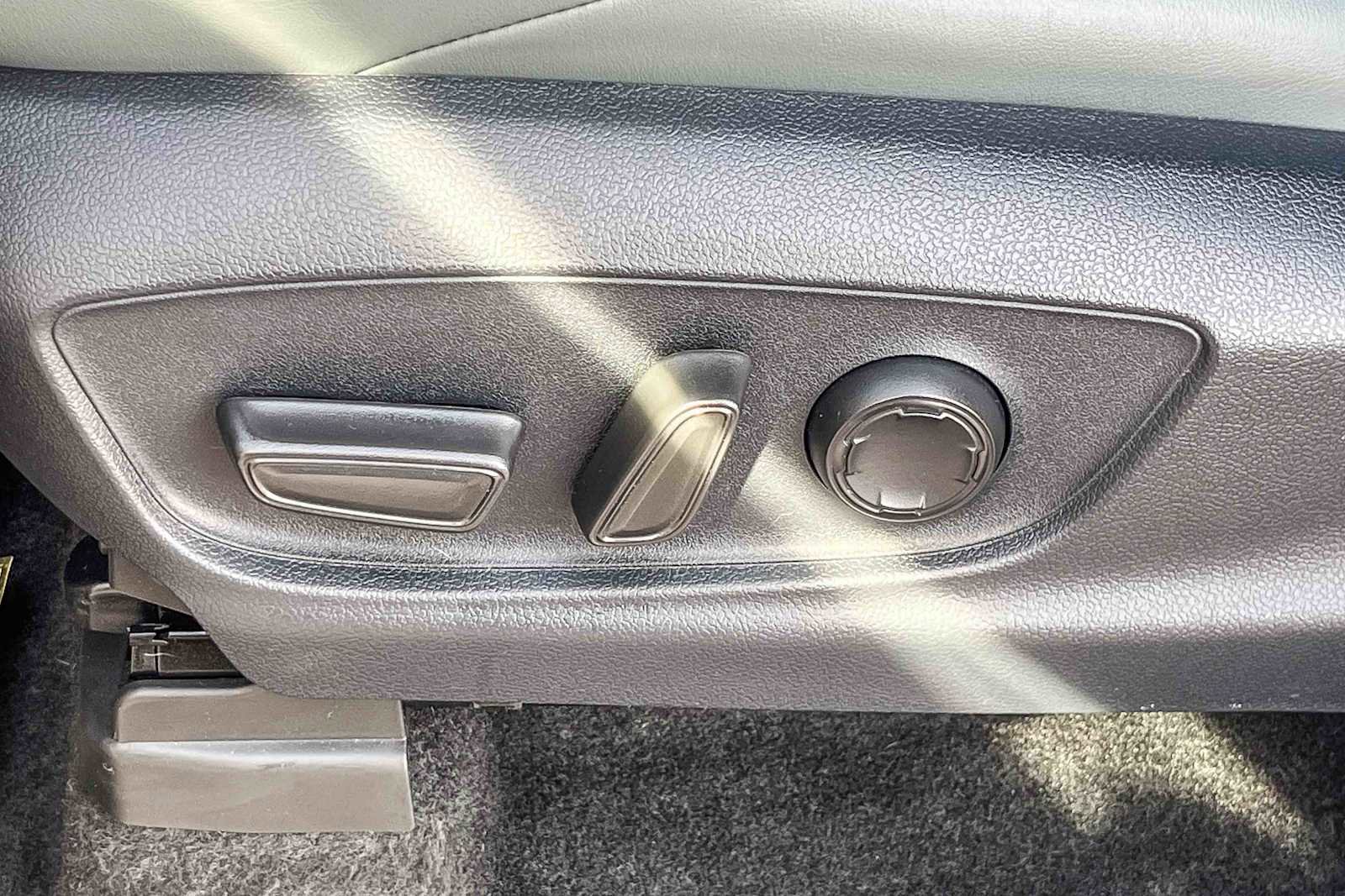 Used 2025 Toyota Tacoma 4x4 Double Cab Hybrid image 20