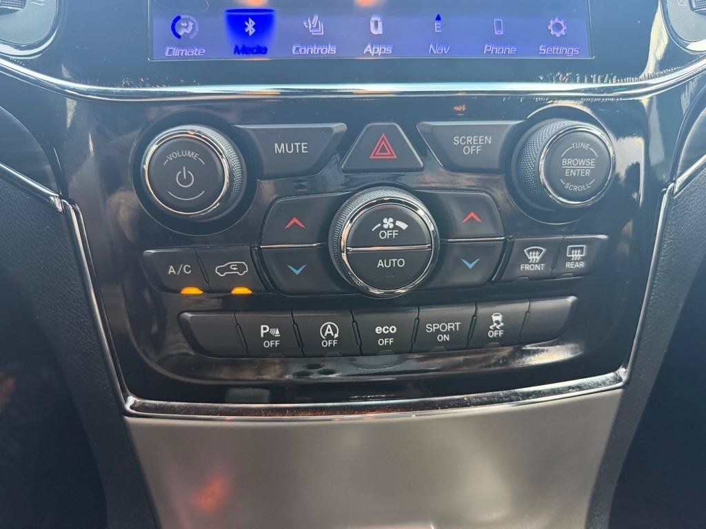 Used 2021 Jeep Grand Cherokee Limited RWD image 25