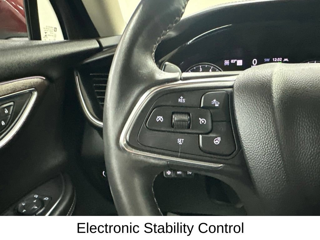 Used 2023 Buick Envision Avenir AWD/4WD image 41