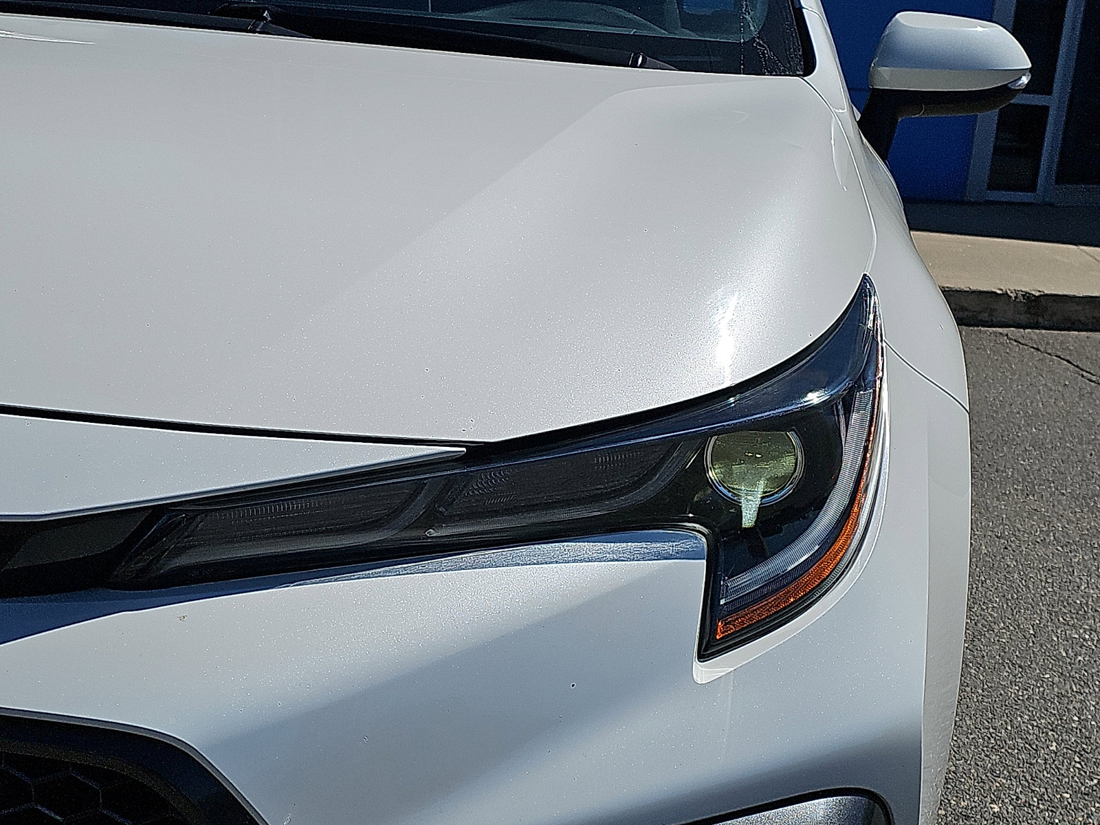 Used 2020 Toyota Corolla SE FWD image 9