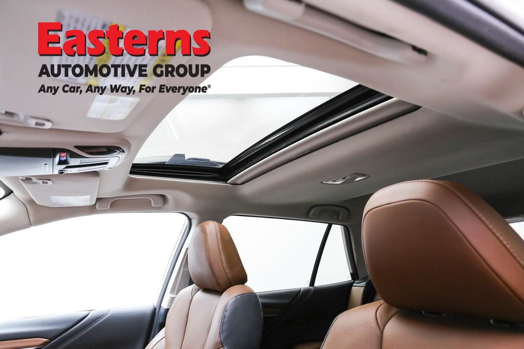 Used 2023 Subaru Outback Touring XT AWD/4WD image 35