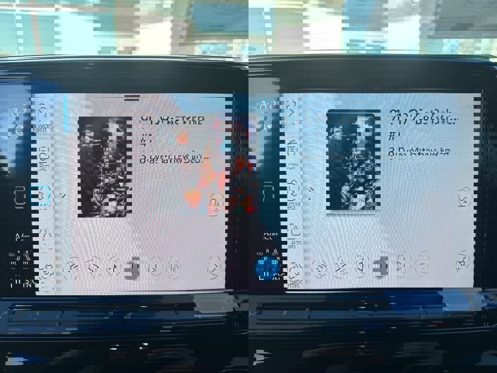 New 2026 Volkswagen Atlas Cross Sport SEL Premium R-Line image 17