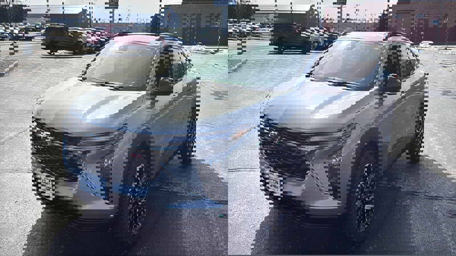 Used 2025 Chevrolet Trax RS w/ Driver Confidence Package image 4