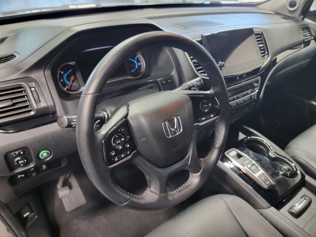 Used 2022 Honda Pilot Touring image 12