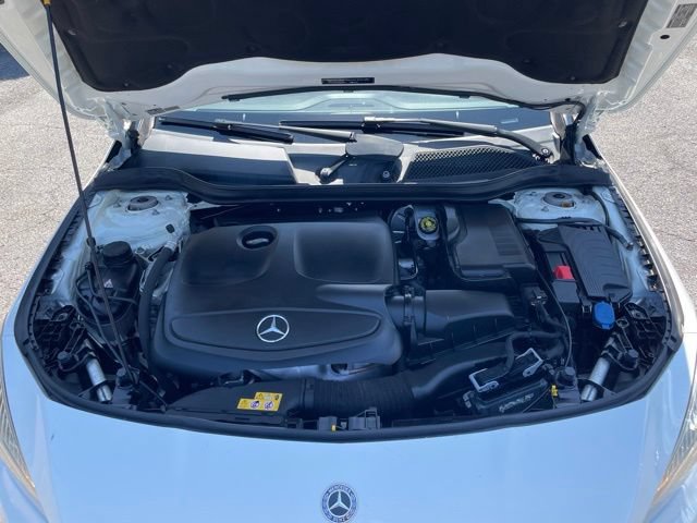 Used 2018 Mercedes-Benz CLA 250 image 24