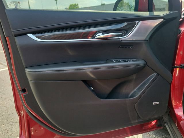 Used 2021 Cadillac XT6 Sport AWD/4WD image 19