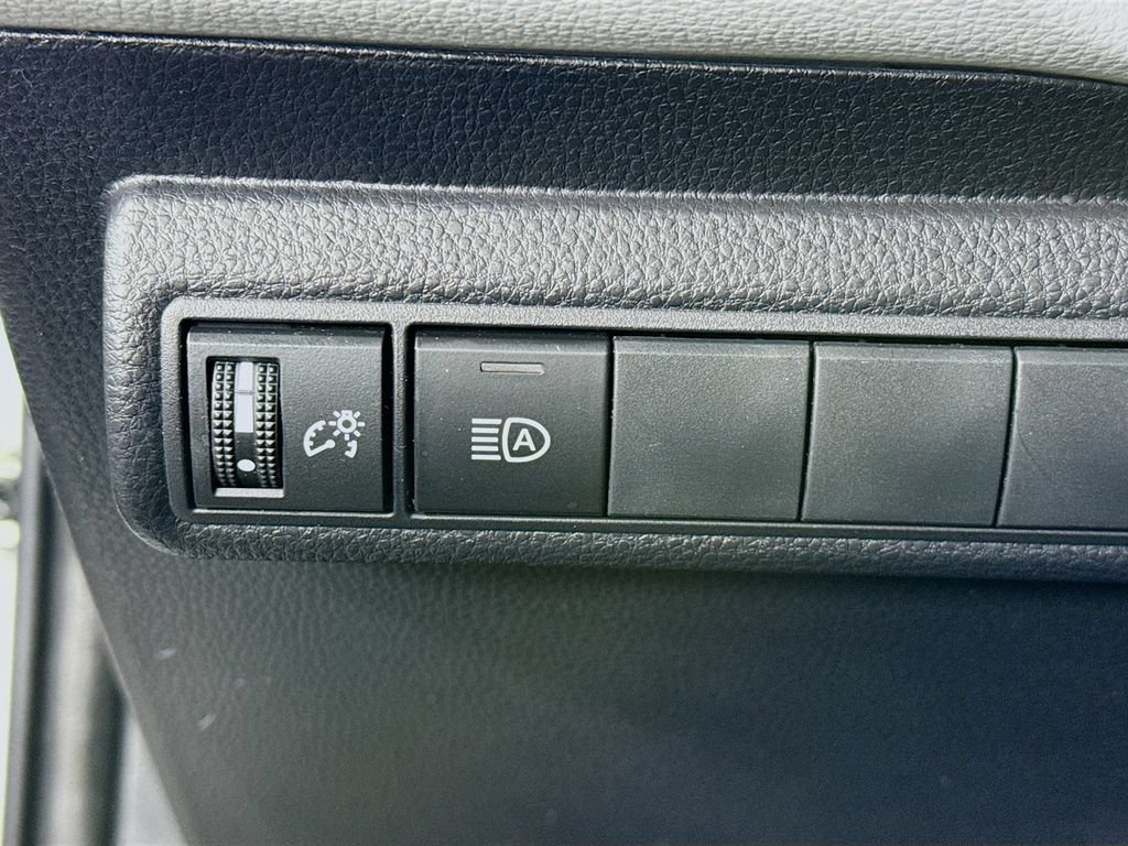 Certified 2025 Toyota Corolla XSE FWD image 18
