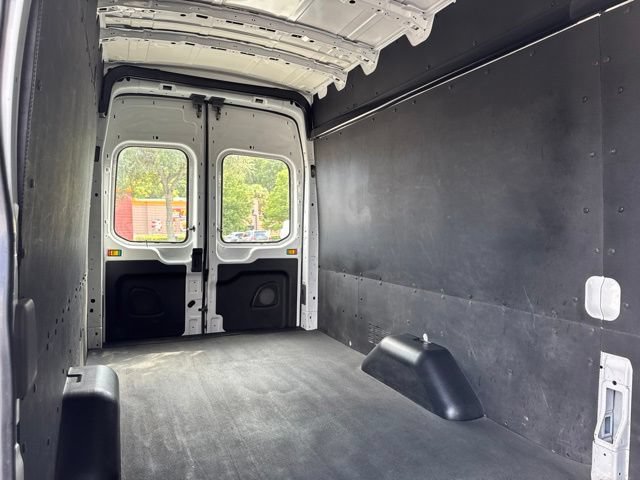 Used 2023 Ford Transit 250 148 High Roof Extended w/ Load Area Protection Package RWD image 16