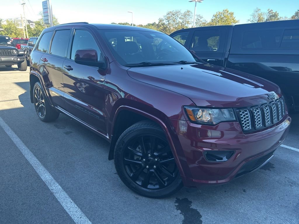 Used 2019 Jeep Grand Cherokee Altitude