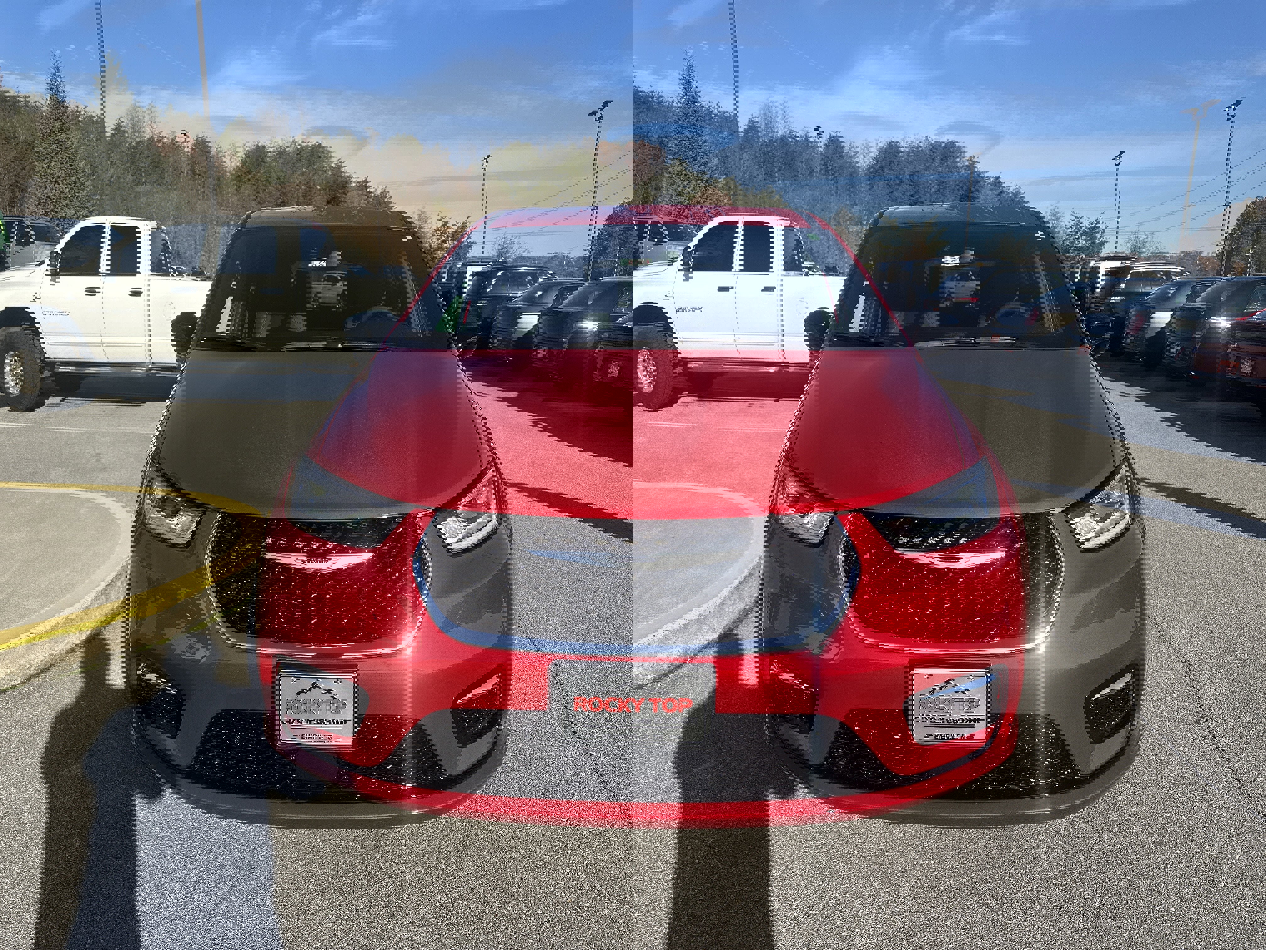 New 2026 Chrysler Pacifica Select image 3