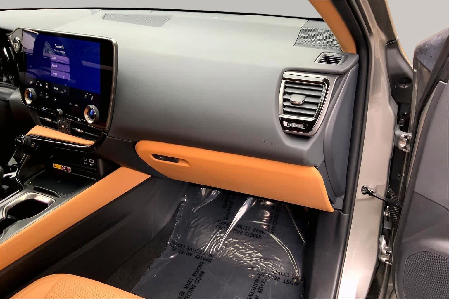 Certified 2026 Lexus NX 350h AWD w/ Accessory Package (Z1) image 18