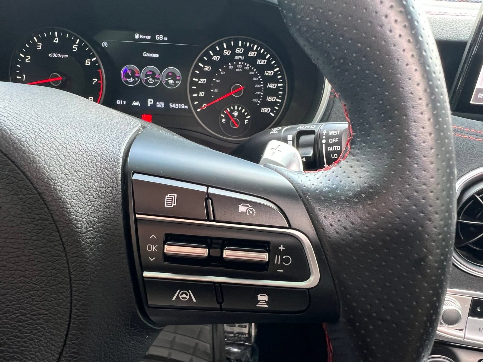 Used 2023 Kia Stinger GT2 w/ Option Group 015 RWD image 34