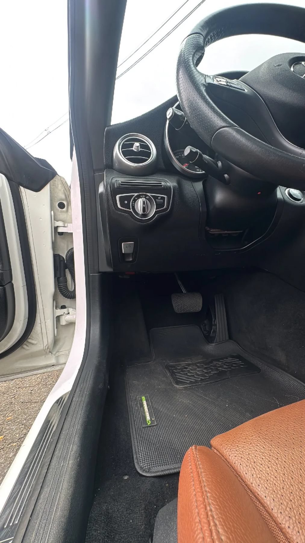 Used 2018 Mercedes-Benz C 300 Coupe image 12
