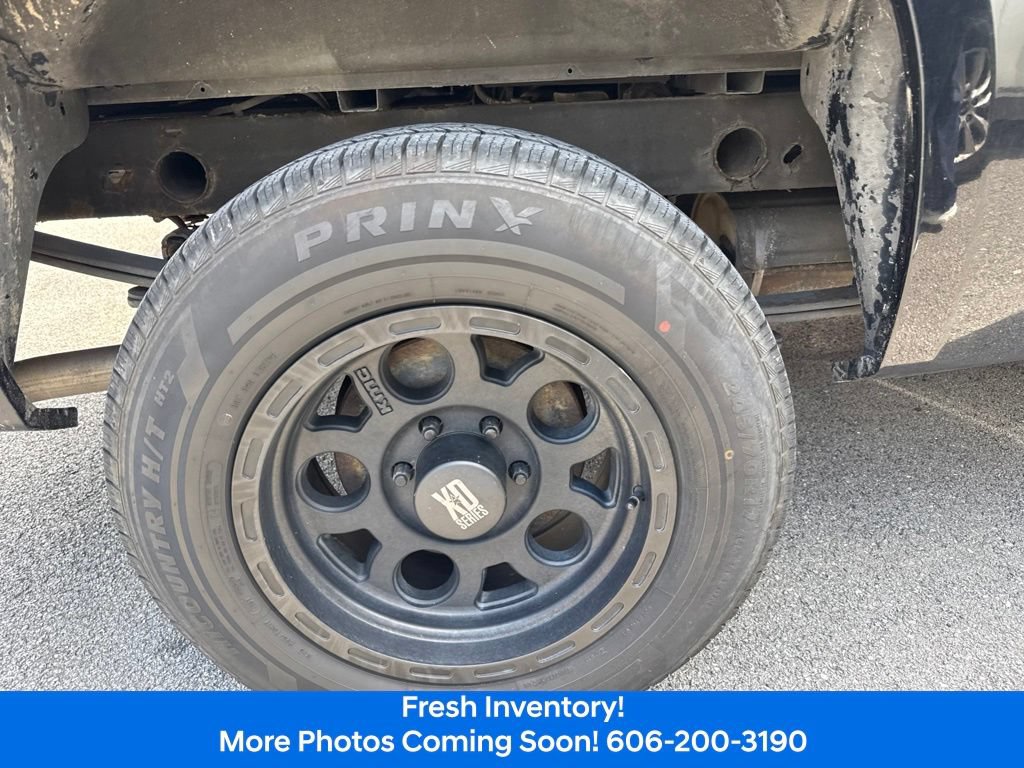 Used 2011 GMC Sierra 1500 SLE RWD image 4