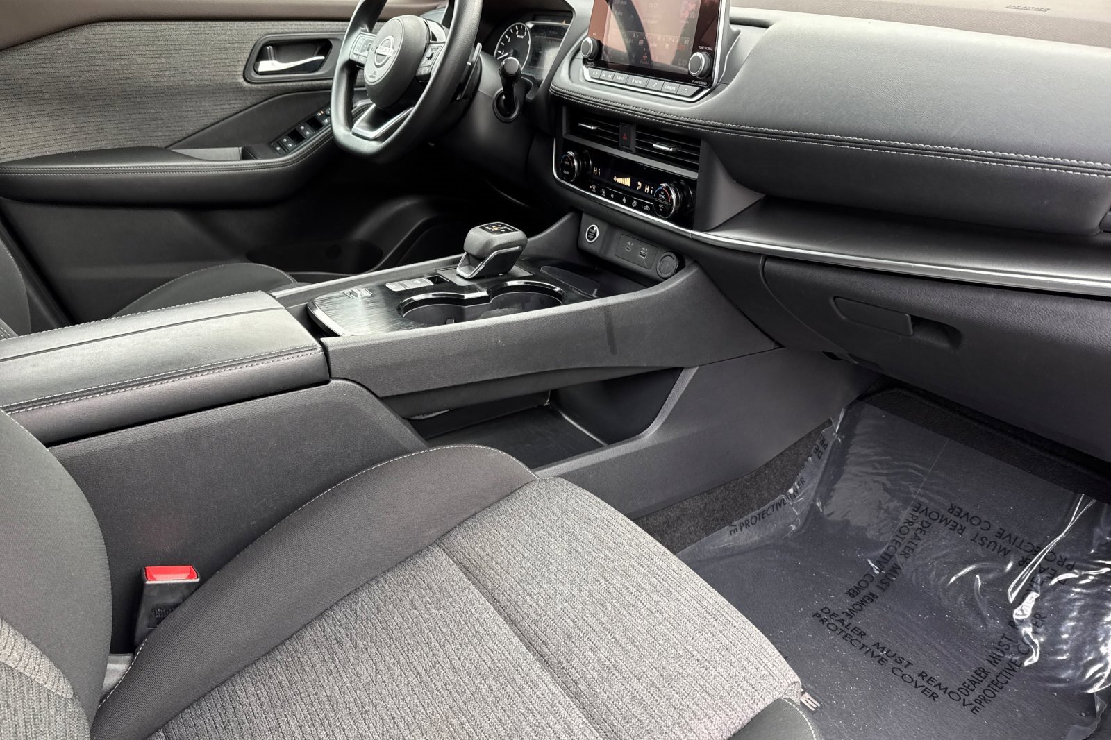 Certified 2023 Nissan Rogue SV image 18