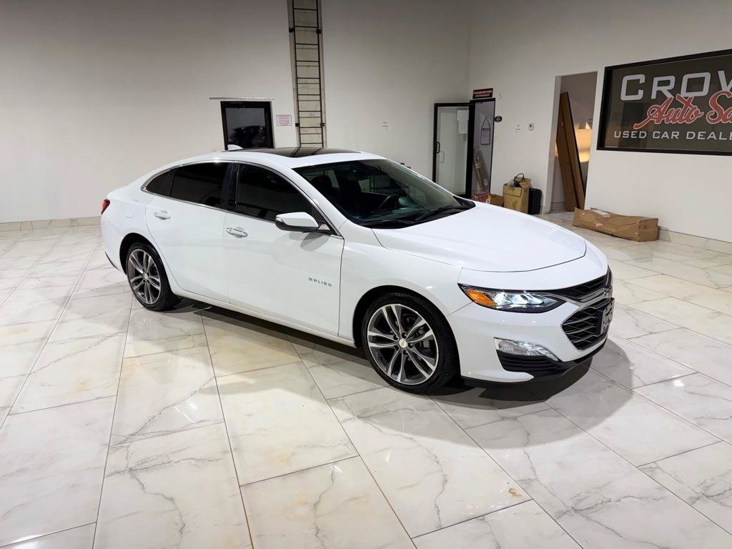Used 2022 Chevrolet Malibu Premier FWD image 3