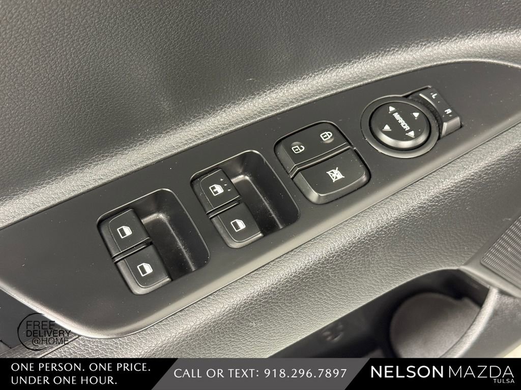 Used 2023 Kia Rio LX image 18