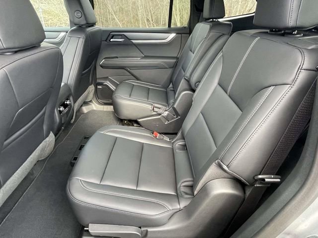 New 2026 GMC Acadia Elevation w/ Black Edition image 13