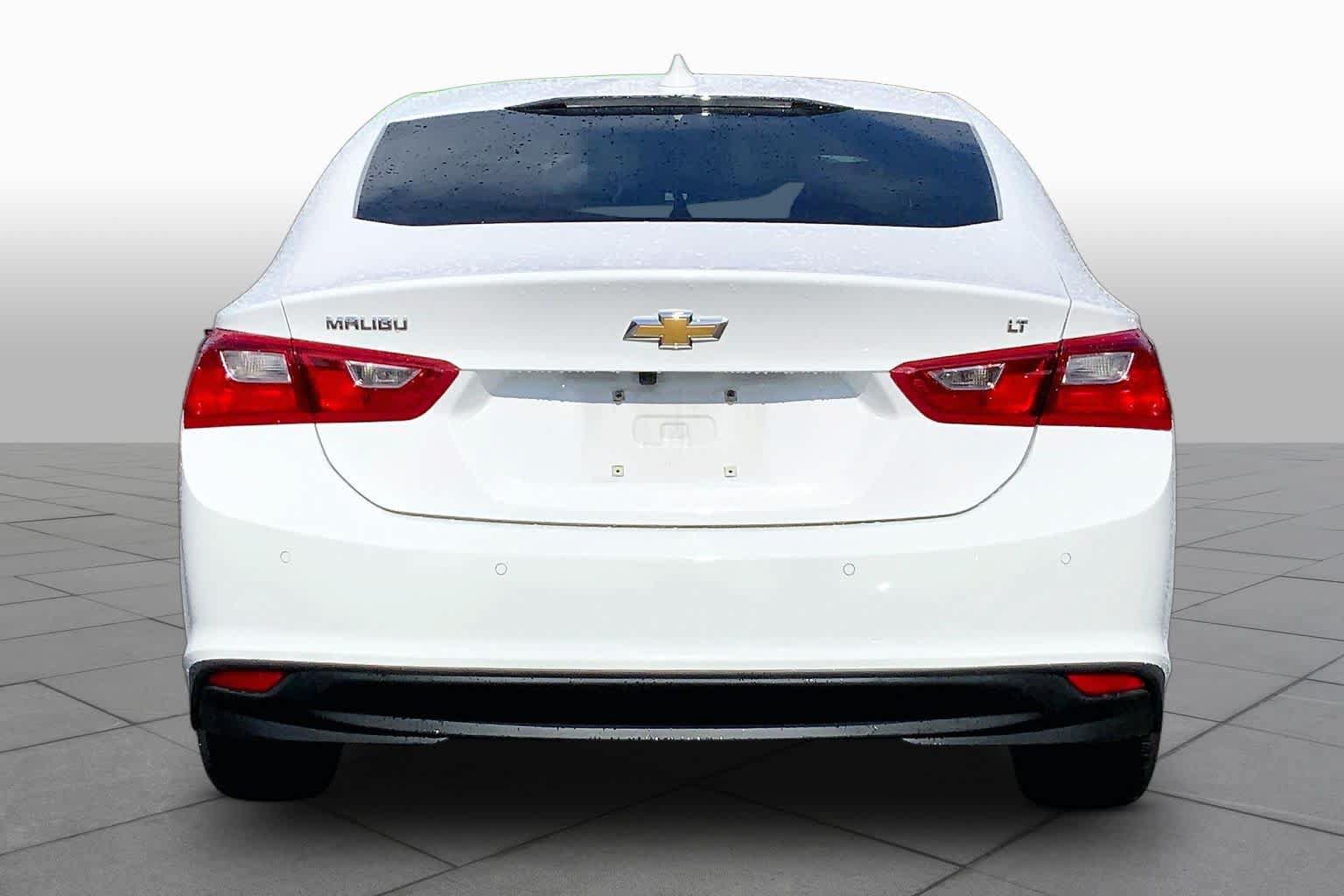 Used 2024 Chevrolet Malibu LT FWD image 5