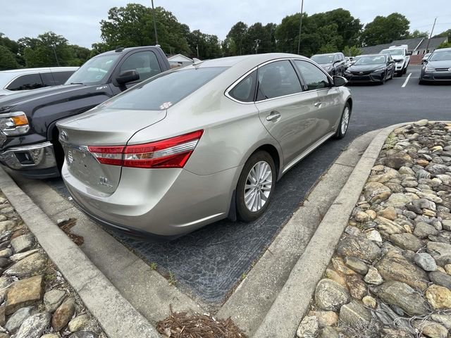 Used 2015 Toyota Avalon Limited FWD image 14
