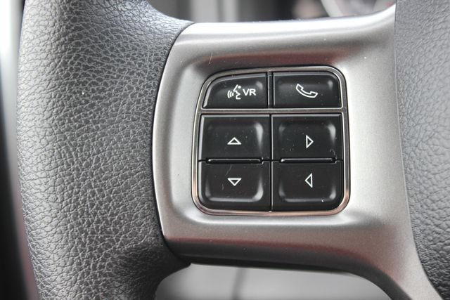 Used 2024 RAM 1500 Classic SLT AWD/4WD image 11