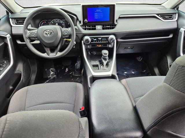 Used 2024 Toyota RAV4 LE FWD image 17