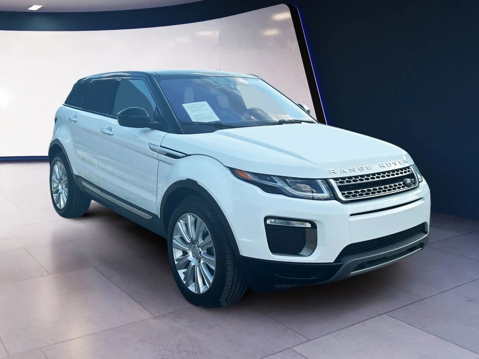 Used 2016 Land Rover Range Rover Evoque HSE AWD/4WD image 7