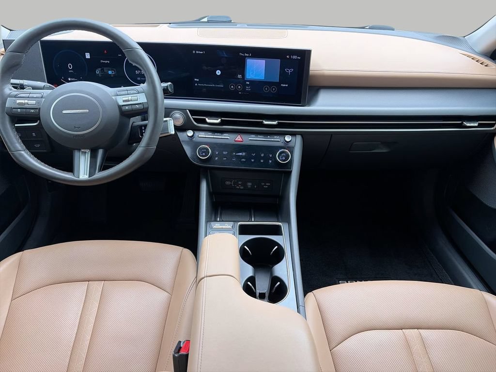 Used 2025 Hyundai Sonata Limited FWD image 9